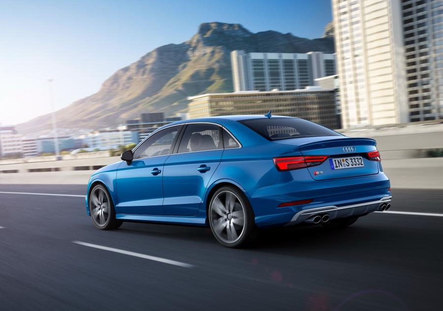  Audi S3 Sedan (8V) 2016 года  (WW) (фото 19 из 36)